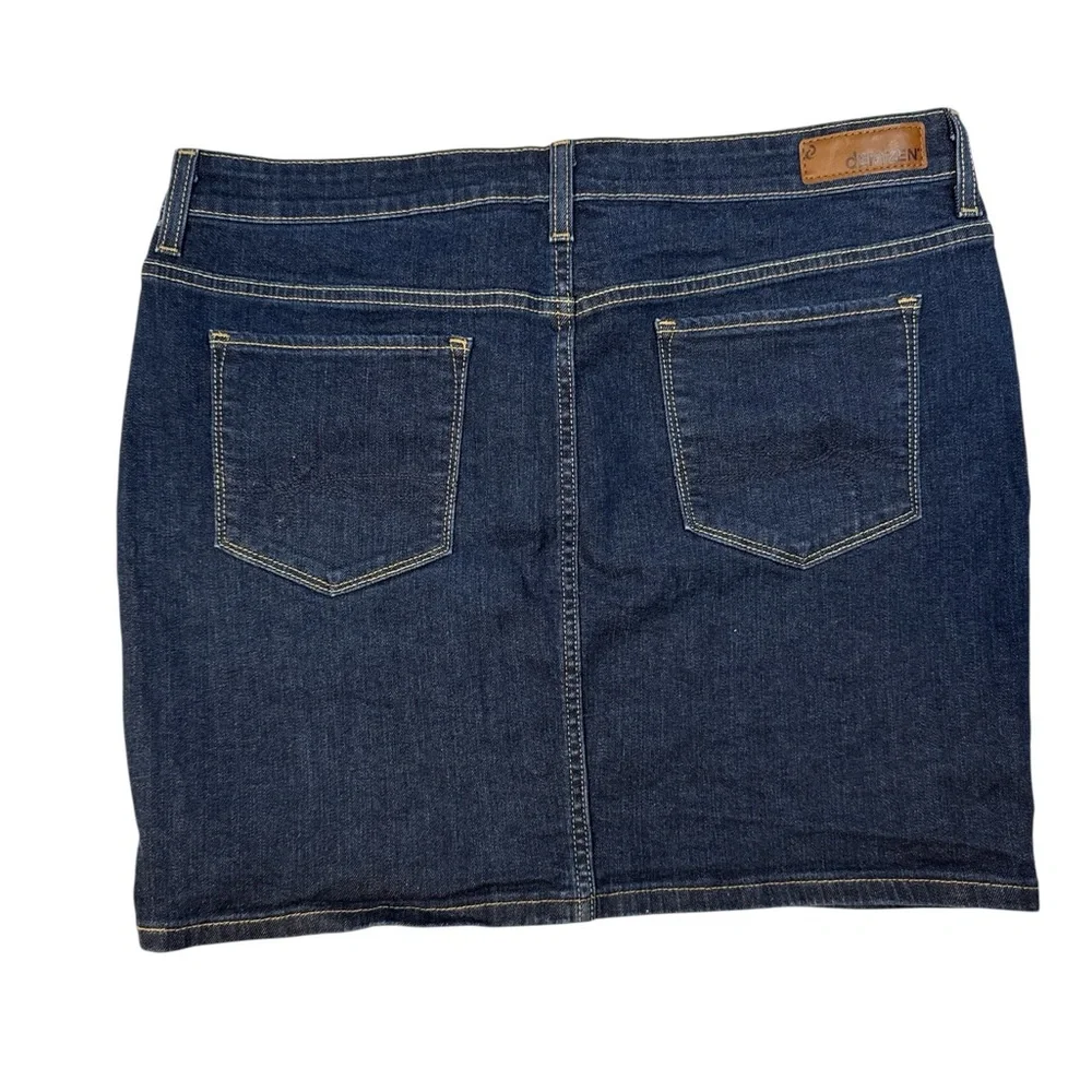 Levi”s Denizen Denim Skirt Size 16 Stretch Dark Wash - Picture 2 of 6